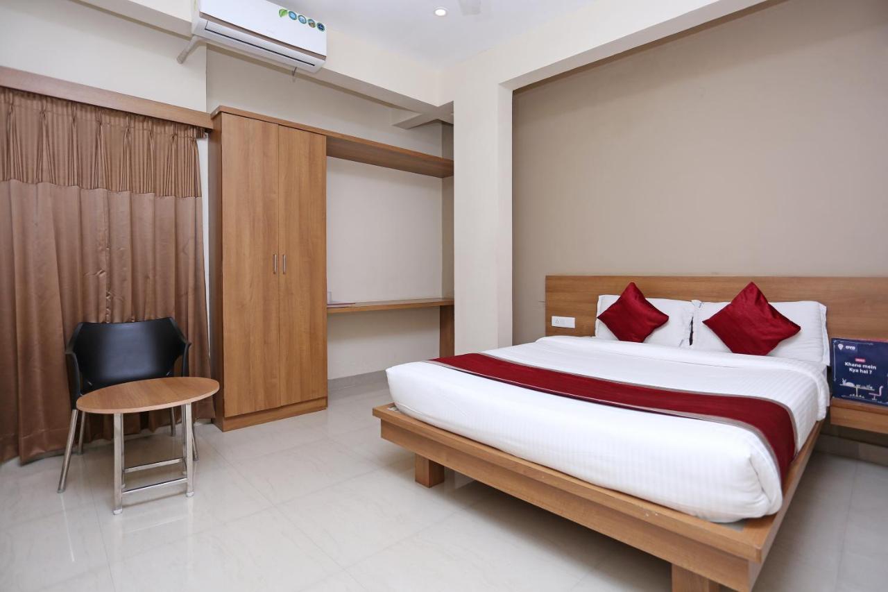 Oyo 6447 Samasth Rooms And Suites Maisúr Exteriér fotografie